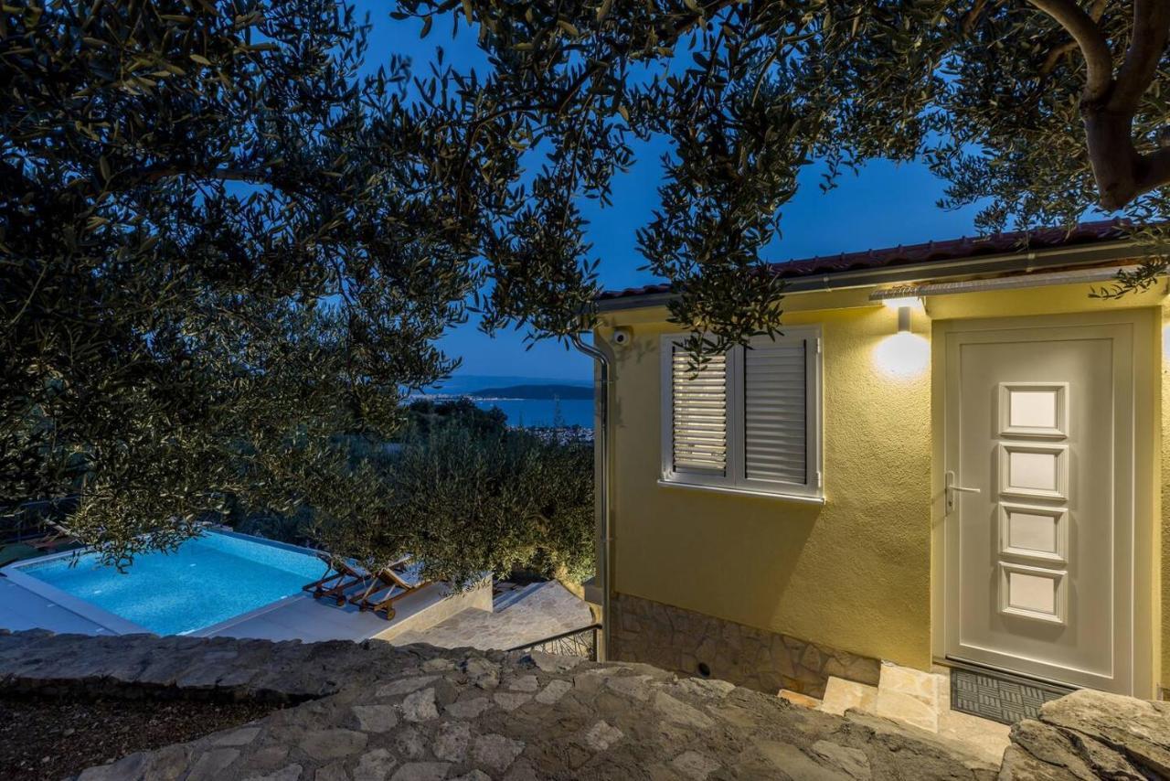 Willa Dream Hill Kaštel Kambelovac Zewnętrze zdjęcie